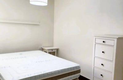 Vermietung einer gemütlichen Wohnung mit 2 Schlafzimmern, 85 m², Alicante, Spanien